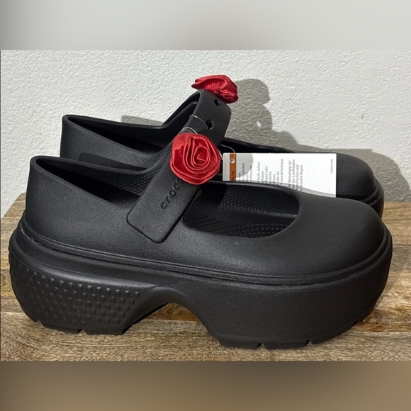 Crocs Mary Jane Stomp Rosette Platform Shoes Women’s Size 9 Black Gothic NEW - Picture 3 of 7